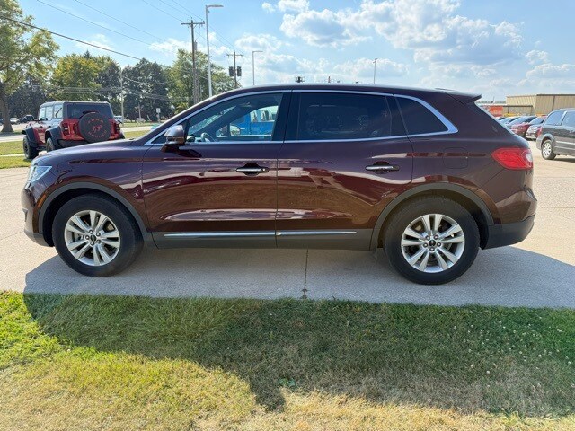 2017 Lincoln MKX Premiere photo 4