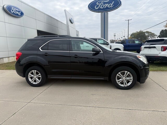 2015 Chevrolet Equinox LT photo 4