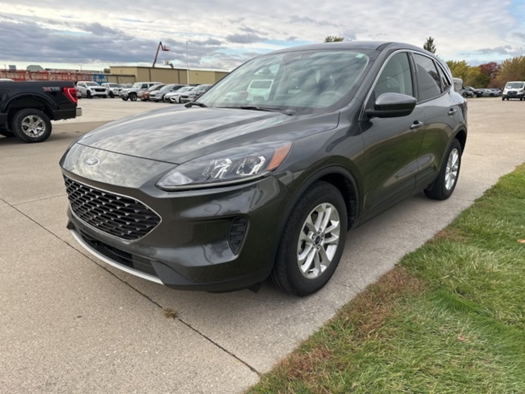 Used 2020 Ford Escape SE SUV