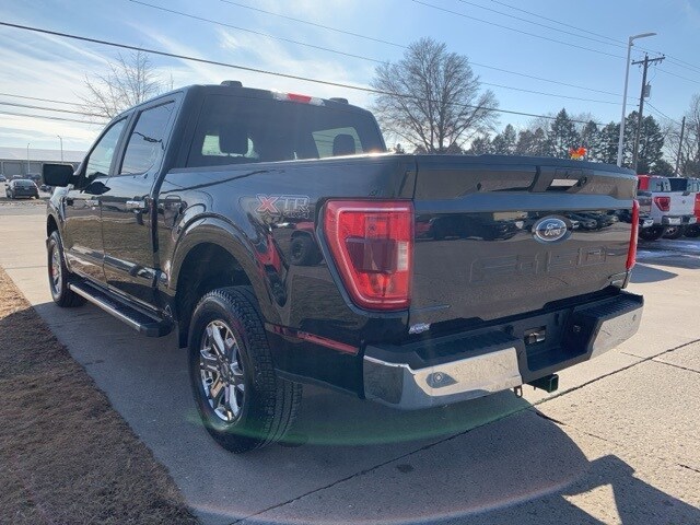2022 Ford F-150 XLT photo 2