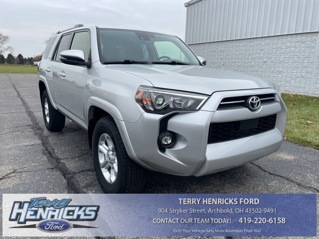 2023 Toyota 4Runner SR5 Premium's photo