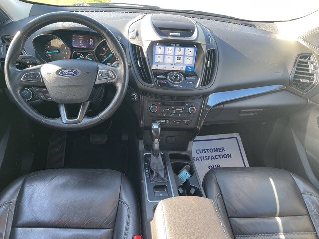 2017 Ford Escape Titanium photo 2