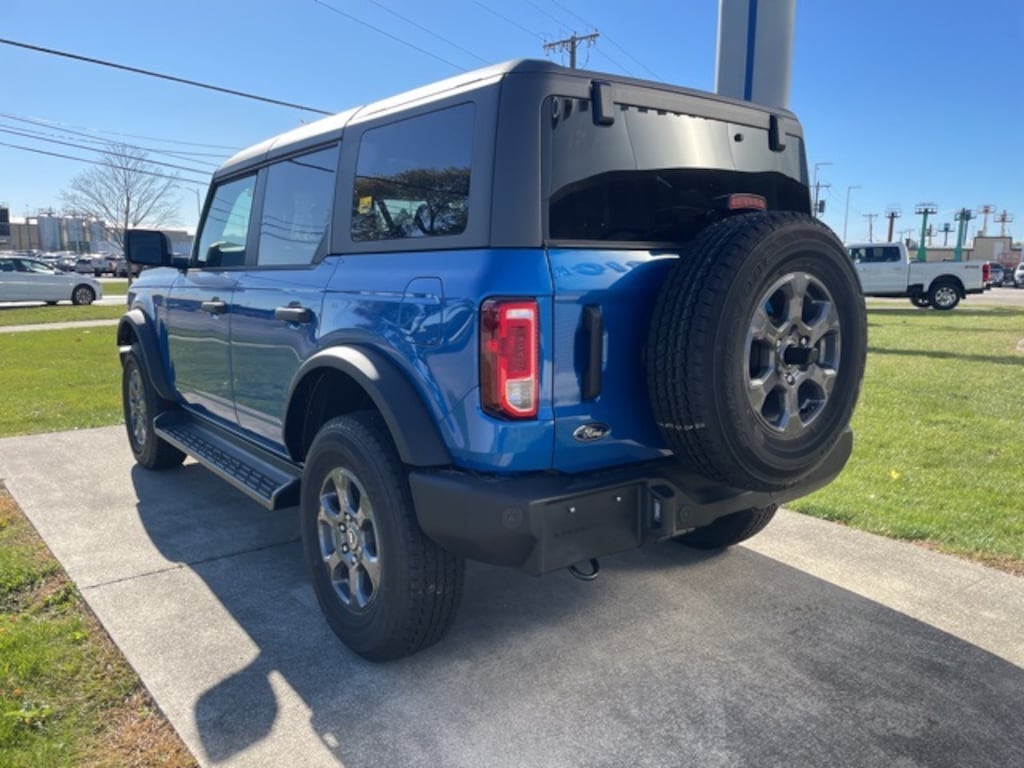 New 2025 Ford Bronco Big Bend SUV