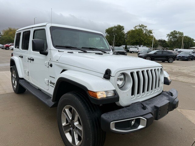 2020 Jeep Wrangler Unlimited Sahara photo 3