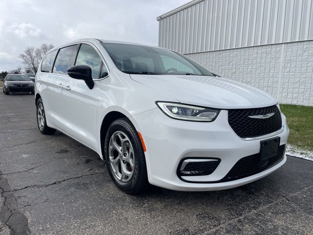 2024 Chrysler Pacifica