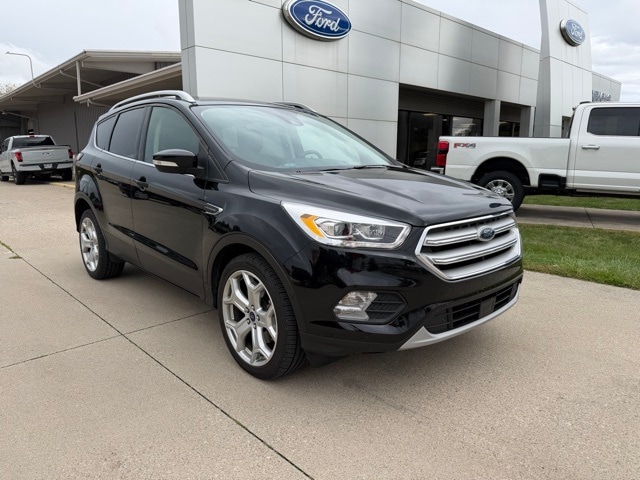 2018 Ford Escape Titanium photo 2