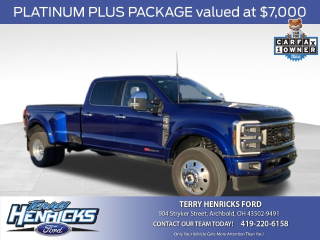 2026 Ford F-450 Super Duty Platinum