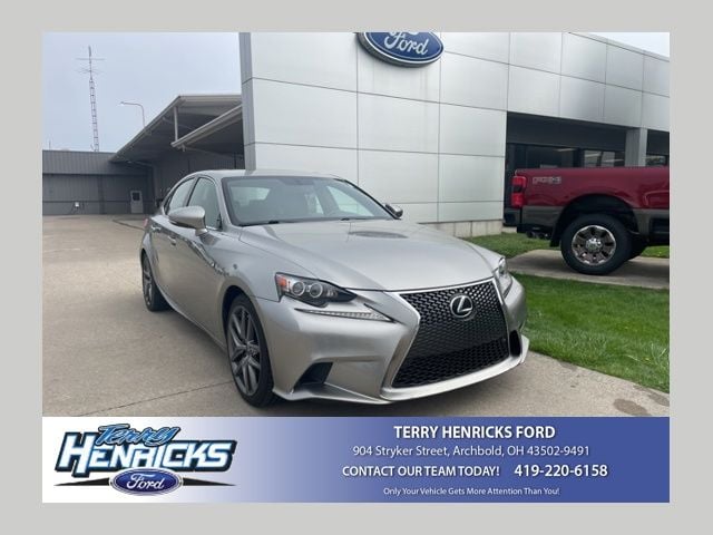 2016 Lexus IS 350 300 AWD's photo