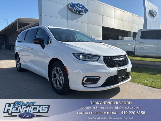 2024 Chrysler Pacifica