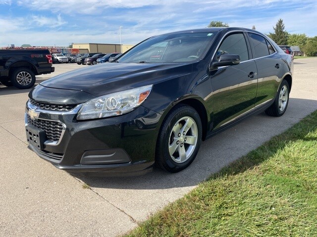 2014 Chevrolet Malibu 1LT photo 3