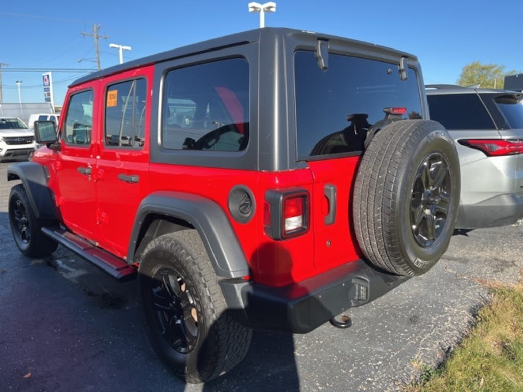 Used 2018 Jeep Wrangler Unlimited Sport S SUV