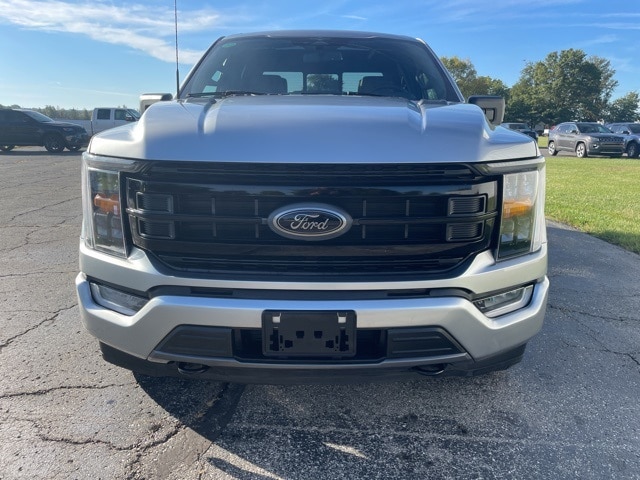 2023 Ford F-150 XLT photo 2