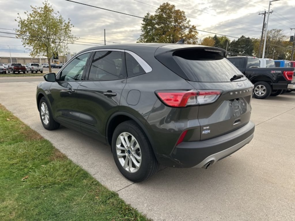 Used 2020 Ford Escape SE SUV