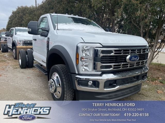 2026 Ford F-550 XLT 4x4 Regular Cab 145-In DRW's photo