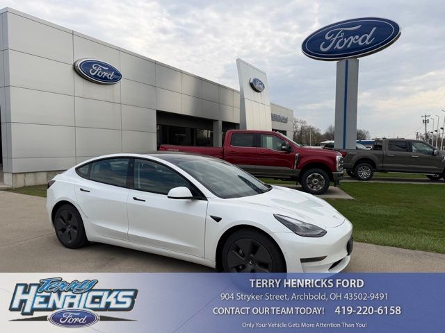 2021 Tesla Model 3 Base