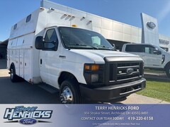 Used 2009 Ford E-450SD Base Cab/Chassis in Archbold, OH