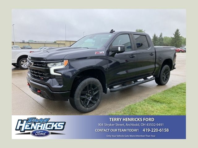 2022 Chevrolet Silverado 1500 LT Trail Boss 4X4 Crew Cab Standard Box's photo
