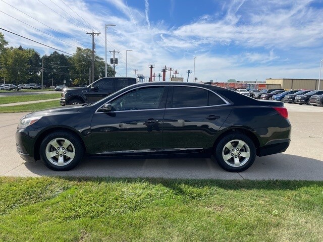 2014 Chevrolet Malibu 1LT photo 4