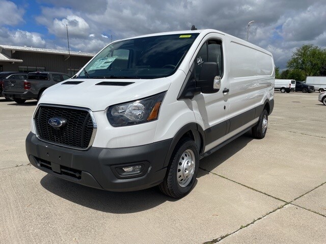 2025 Ford Transit photo 2