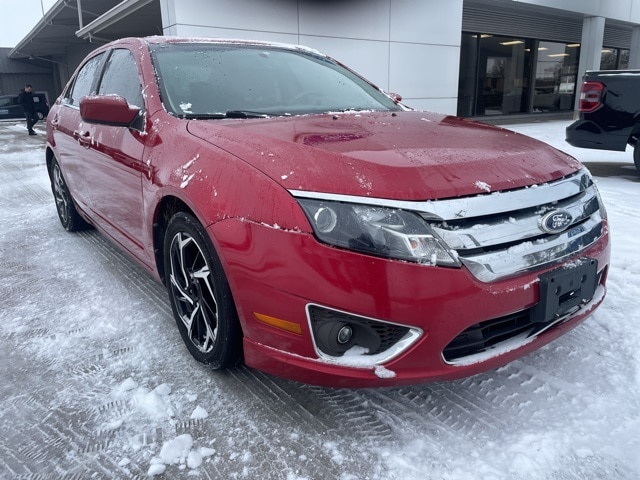 2010 Ford Fusion SEL's photo