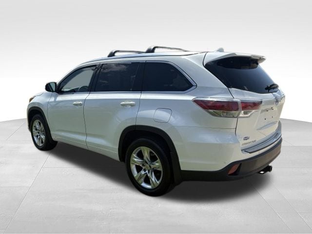Used 2015 Toyota Highlander Limited with VIN 5TDDKRFH1FS083456 for sale in Archbold, OH