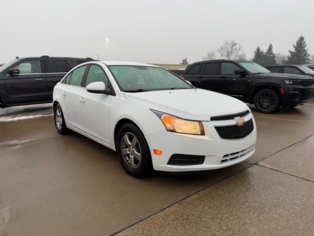 2014 Chevrolet Cruze 1LT's photo