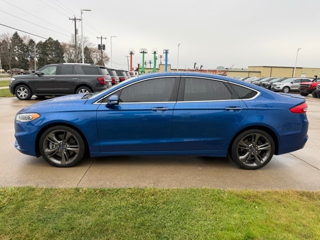 2017 Ford Fusion Sport V6 photo 4