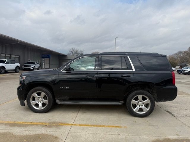 2015 Chevrolet Tahoe LT photo 4