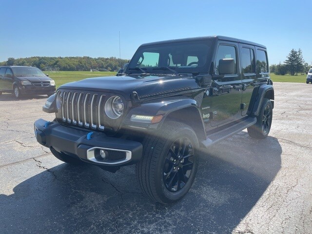 2022 Jeep Wrangler Unlimited Sahara 4xe photo 3