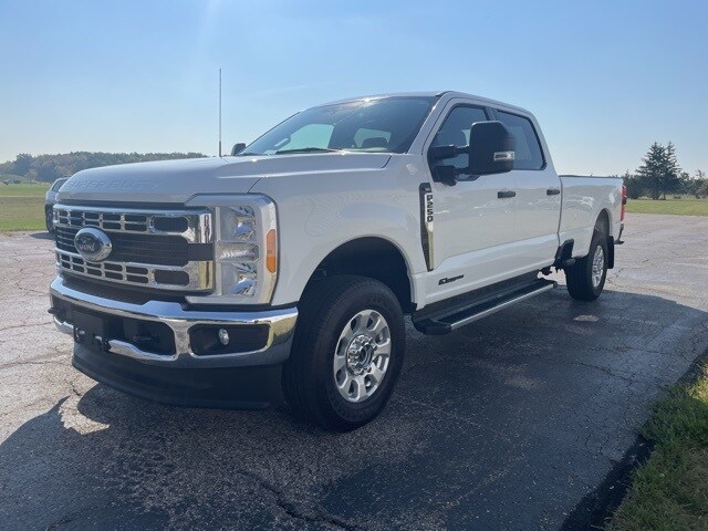 2023 Ford F-250 photo 3