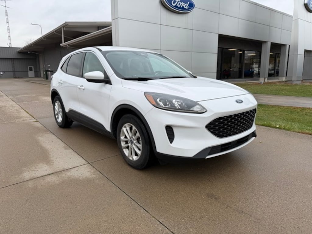 Used 2020 Ford Escape SE SUV