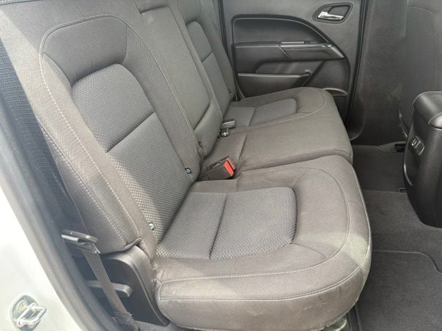 Photo 18