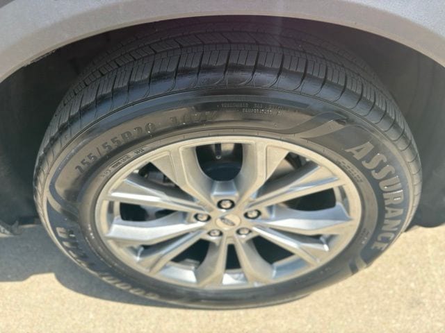 2023 Ford Explorer Limited - Photo 21