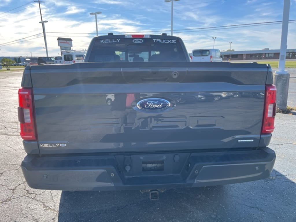 Used 2021 Ford F-150 XLT Truck