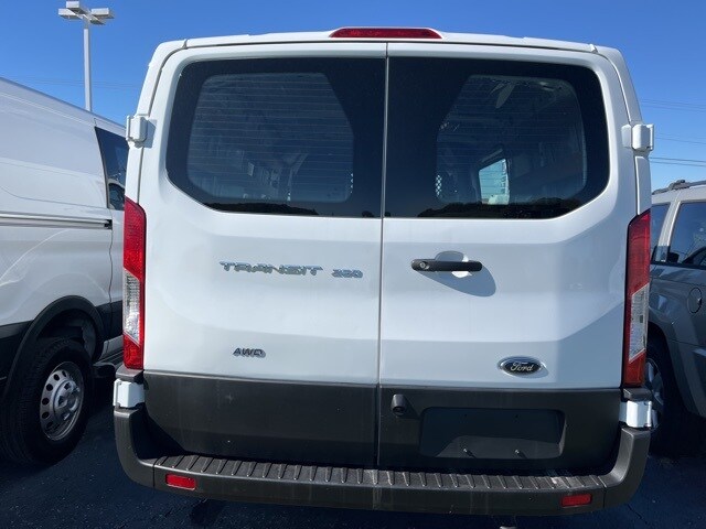 2023 Ford Transit photo 2