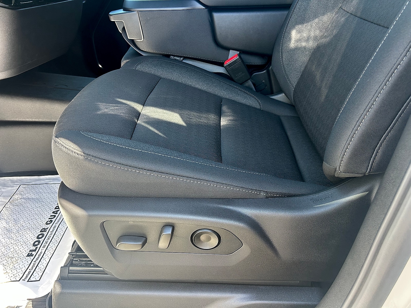 2026 Chevrolet Silverado 1500 LT - Photo 22