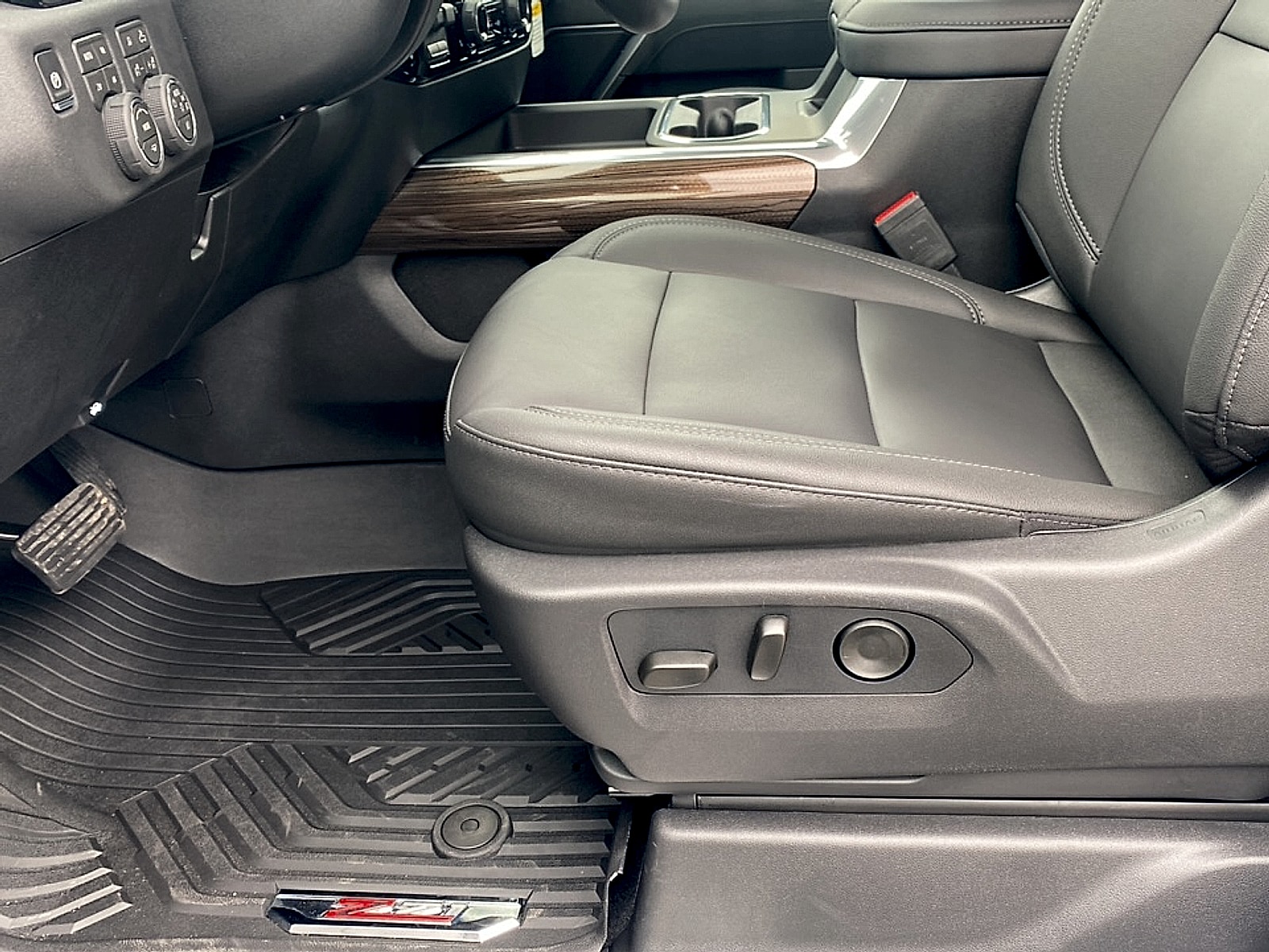 2026 Chevrolet Silverado 2500 HD LT - Photo 23
