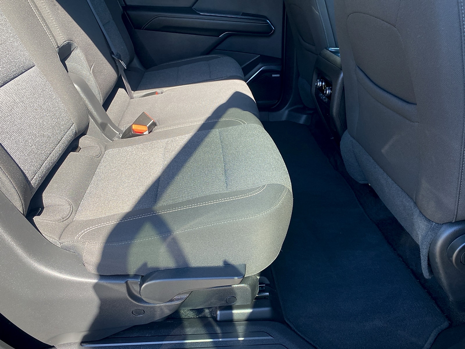 2025 GMC Acadia Elevation - Photo 14