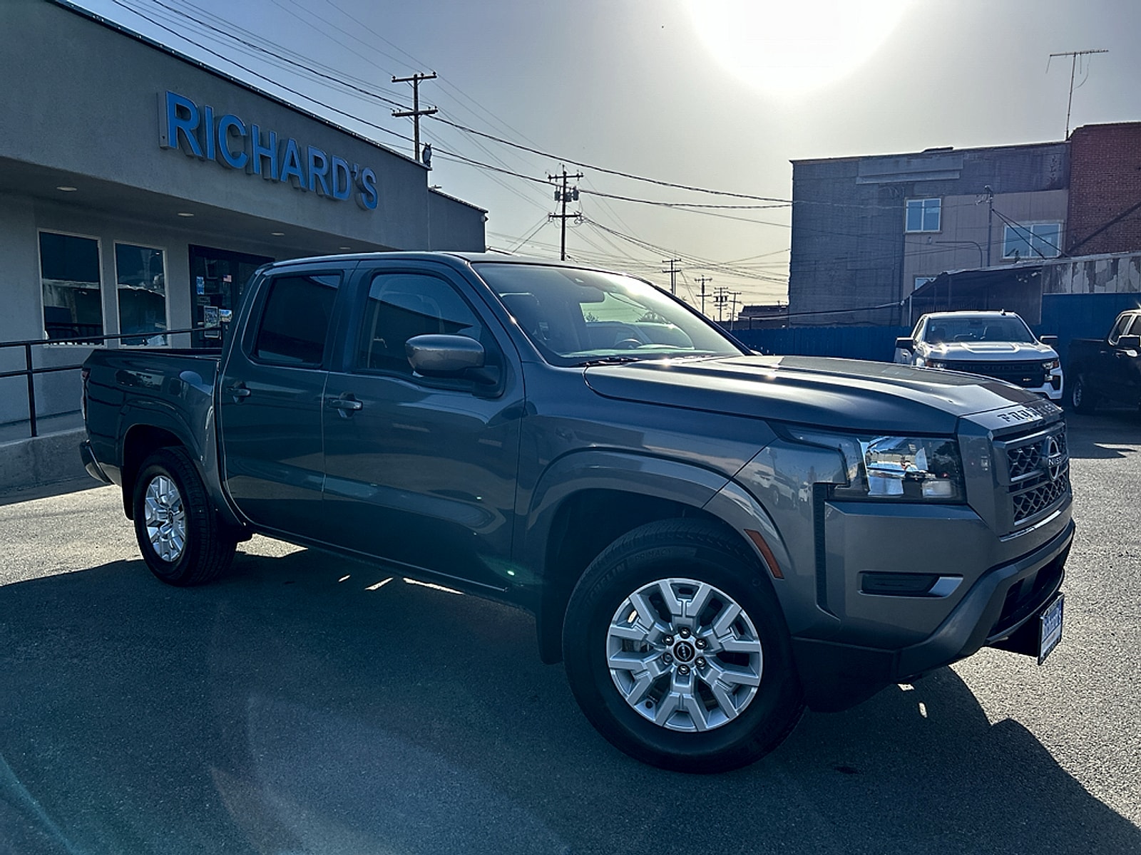 2023 Nissan Frontier SV Crew Cab 4X2 SWB's photo