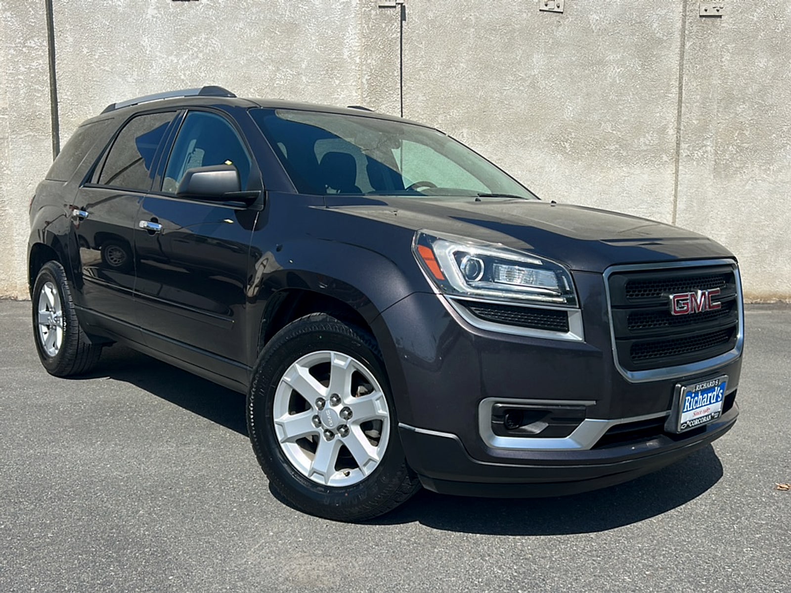 2015 GMC Acadia FWD SLE2's photo