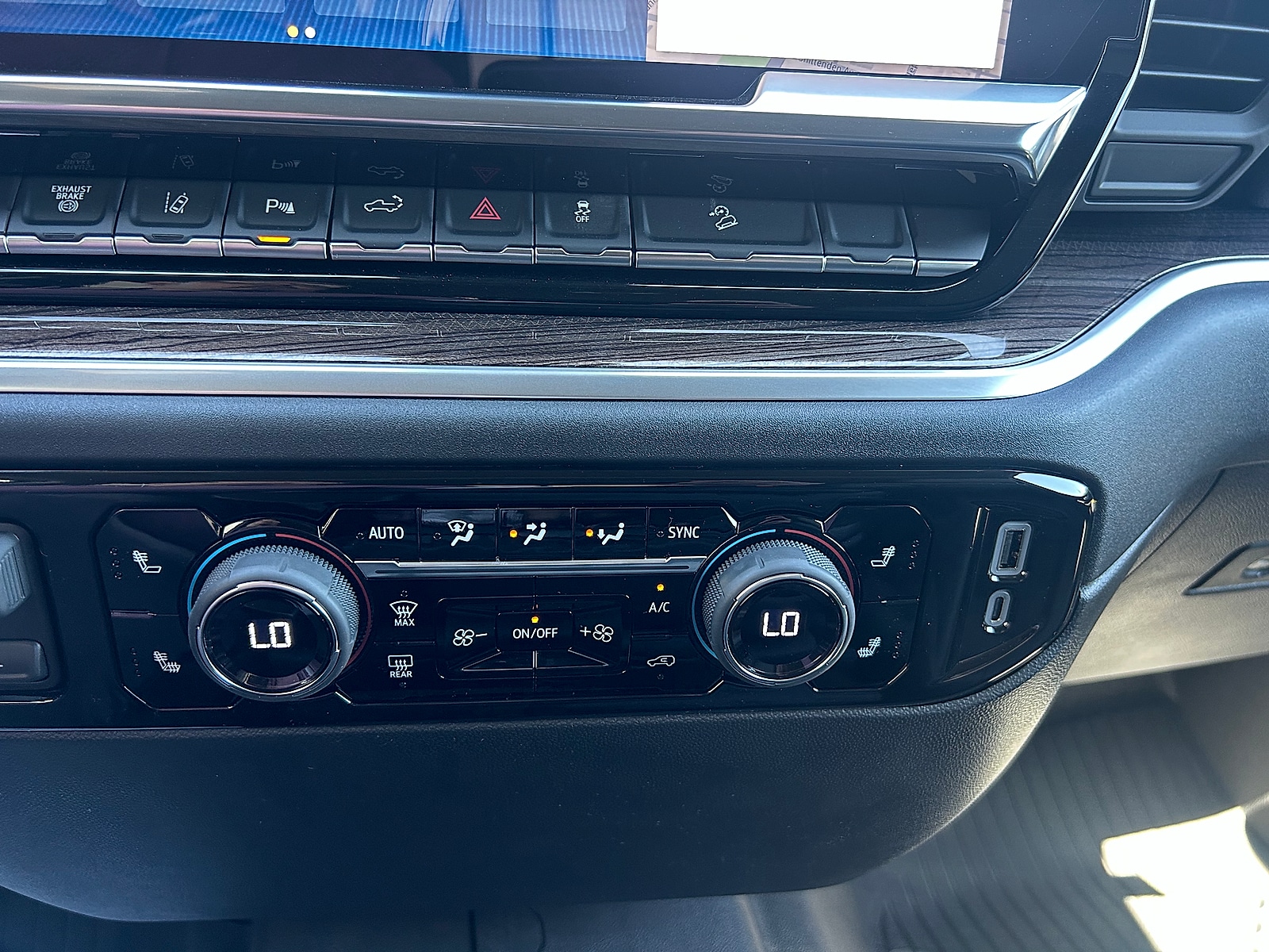 2026 Chevrolet Silverado 2500 HD LT - Photo 24