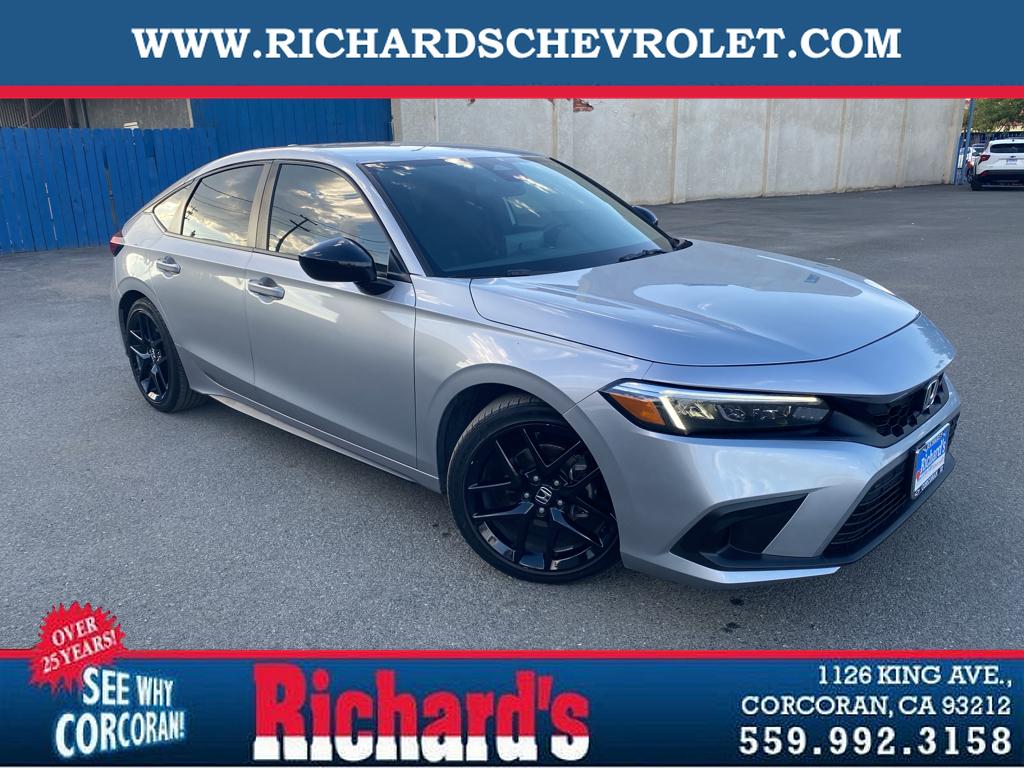 2024 Honda Civic Hatchback Sport's photo