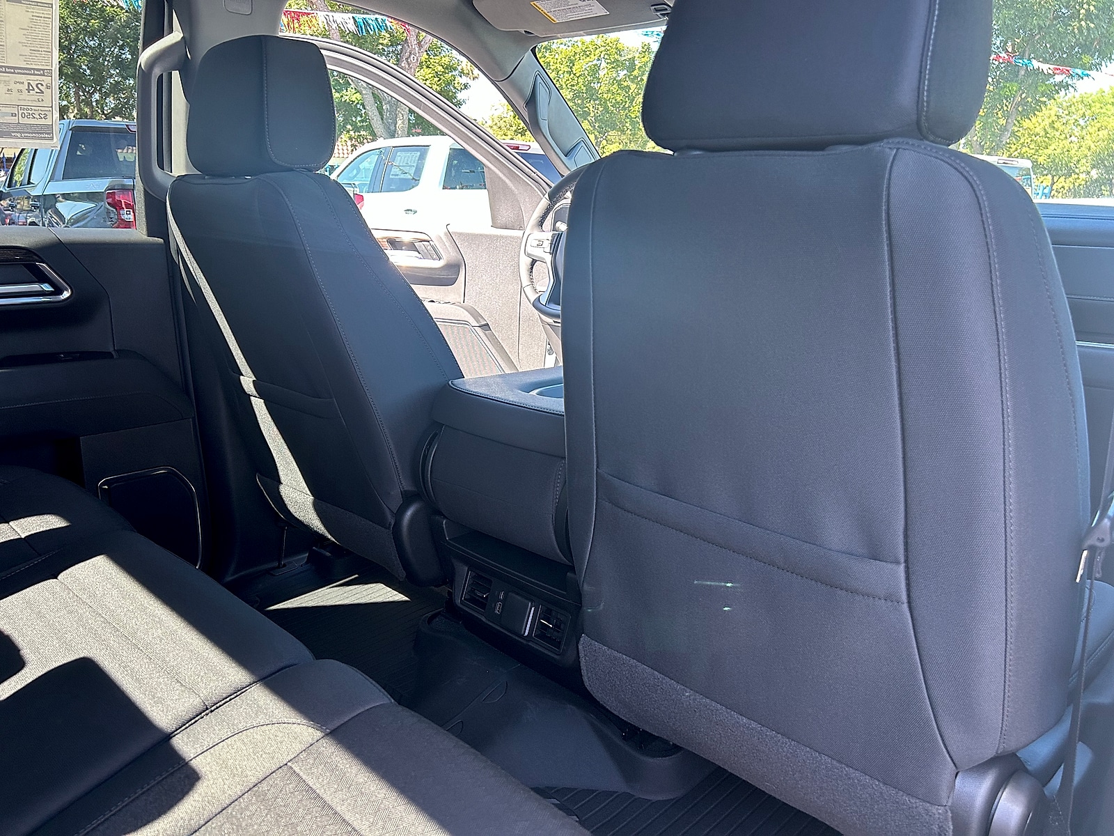 2026 Chevrolet Silverado 1500 LT - Photo 27