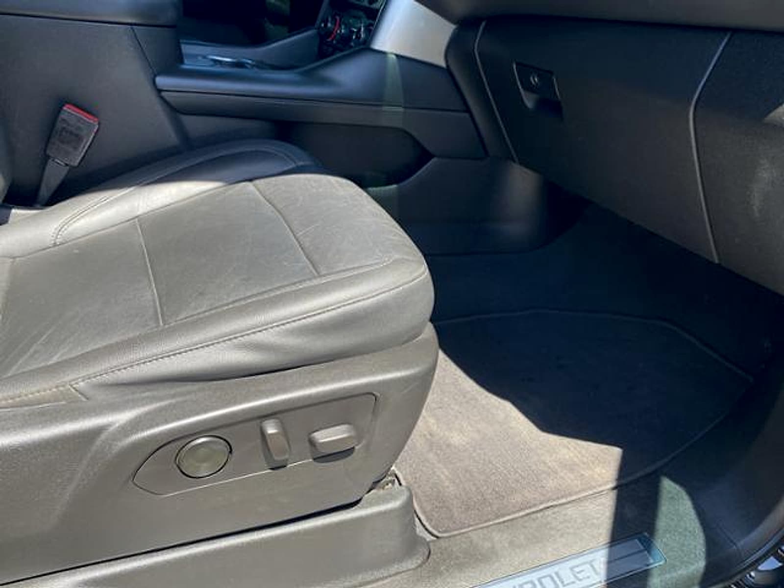 2021 Chevrolet Tahoe LT - Photo 23