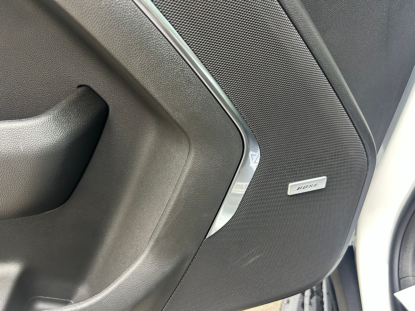 2026 Chevrolet Tahoe RST - Photo 15