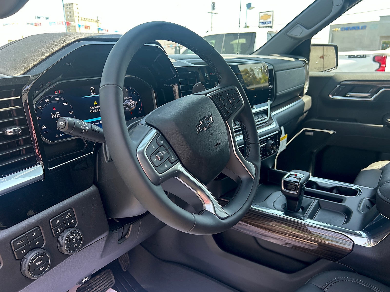2026 Chevrolet Silverado 1500 LT Trail Boss - Photo 14