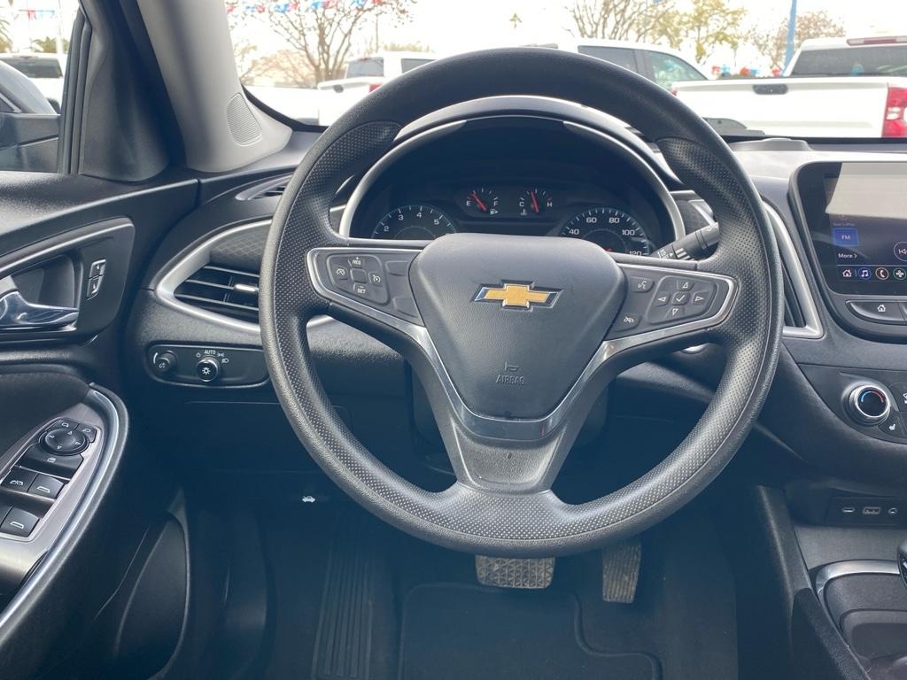 Used 2022 Chevrolet Malibu LT Car