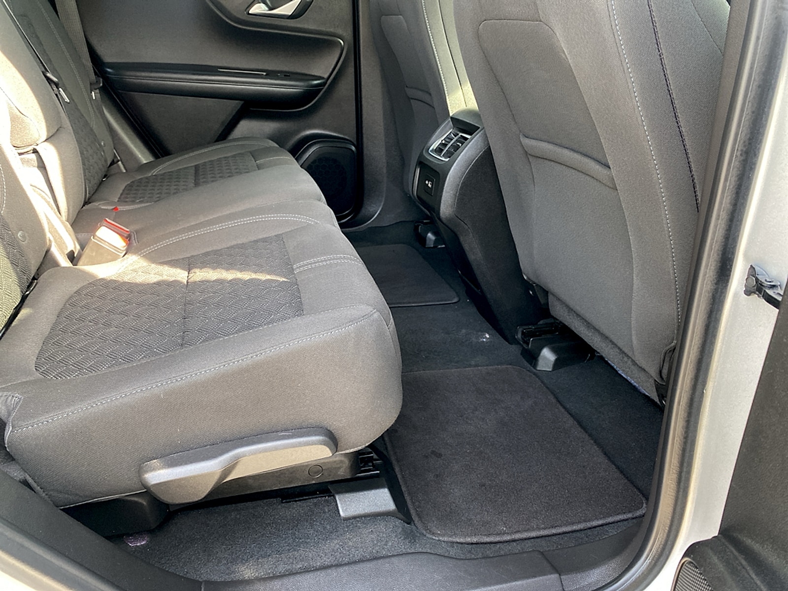 2022 Chevrolet Blazer 2LT - Photo 12