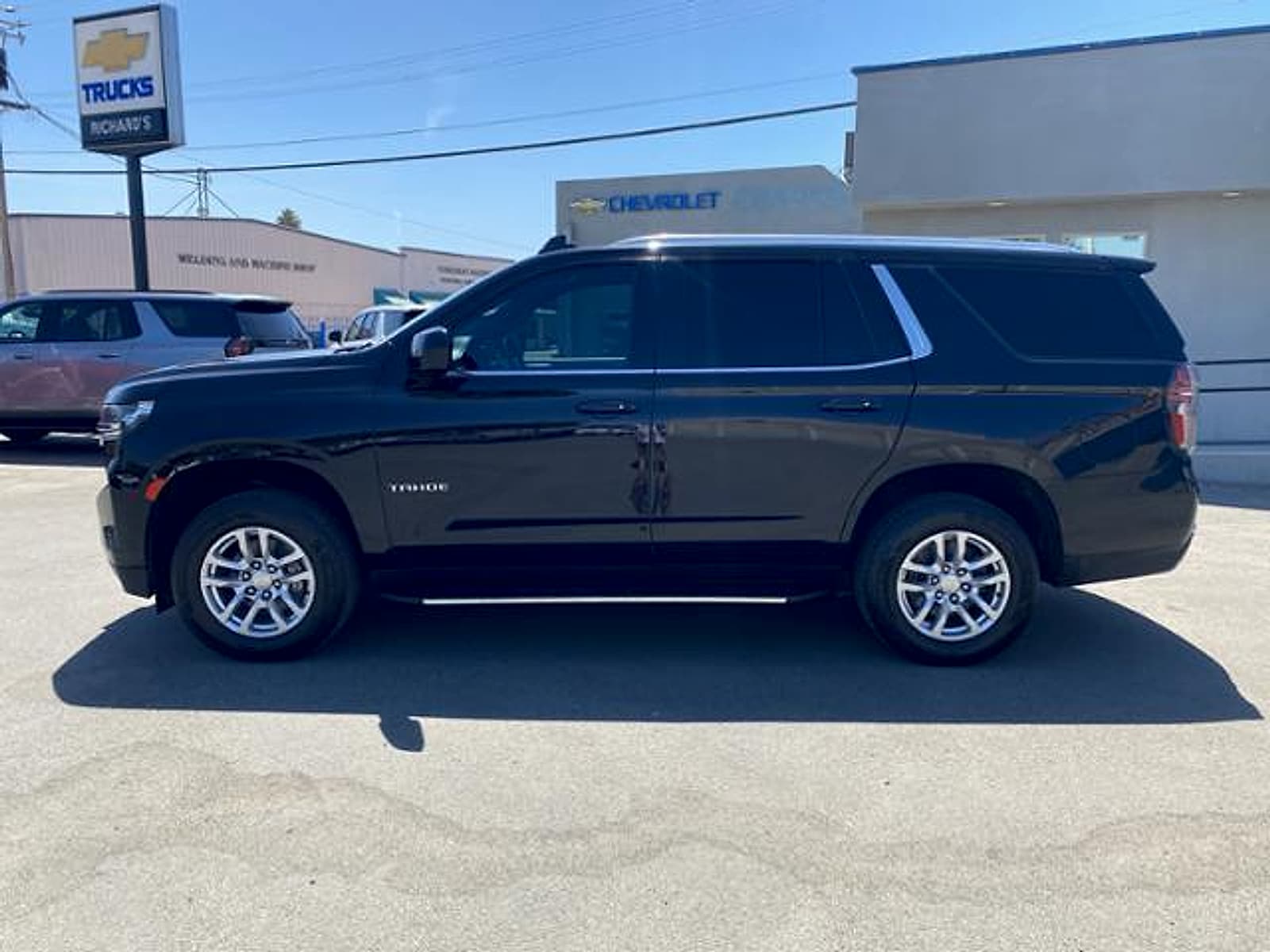 2021 Chevrolet Tahoe LT - Photo 7