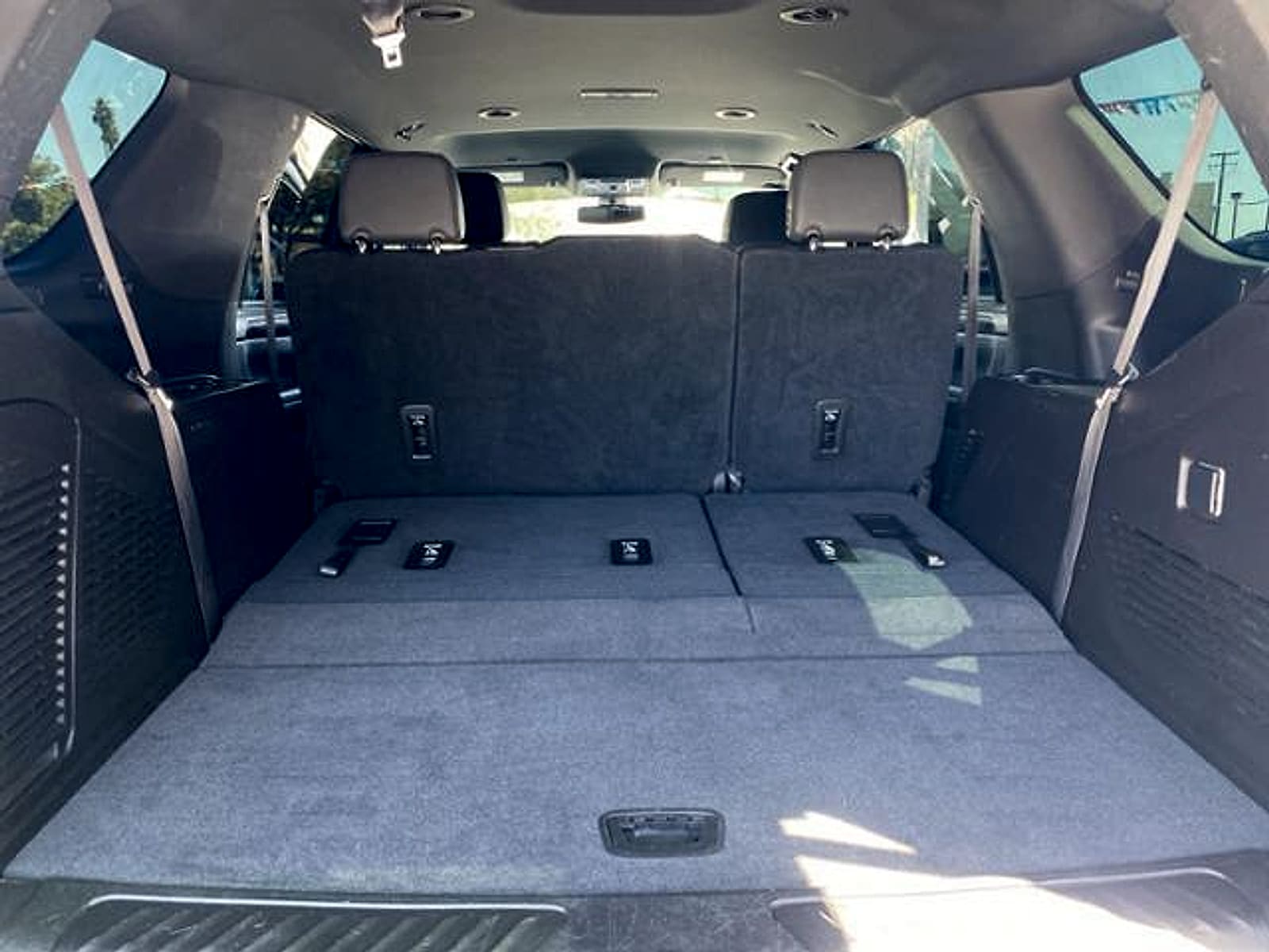 2021 Chevrolet Tahoe LT - Photo 17